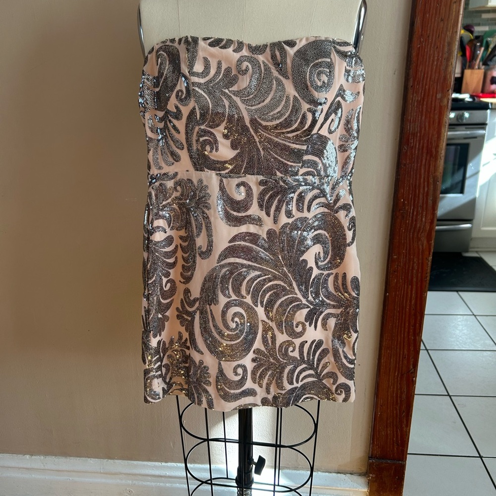 Forever 21 Peach Strapless Sequin Dress